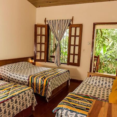 Hotel And Restaurant Guancascos Gracias Bagian luar foto