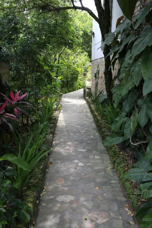 Hotel And Restaurant Guancascos Gracias Bagian luar foto
